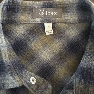 Men’s Small ibex wool flannel